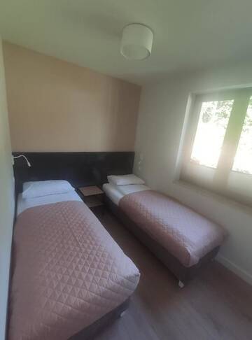 Фото номера Номер-студио с террасой Апартаменты Apartamenty Gajówka- sauna jacuzzi, rowery г. Стегна 4