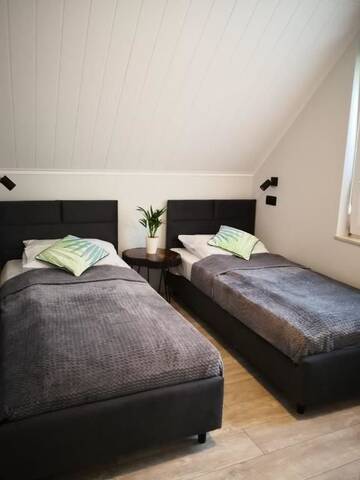 Фото номера Семейный люкс Апартаменты Apartamenty Gajówka- sauna jacuzzi, rowery г. Стегна 24
