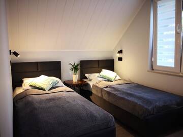 Фото номера Семейный люкс Апартаменты Apartamenty Gajówka- sauna jacuzzi, rowery г. Стегна 6