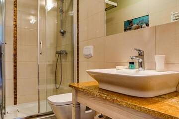 Фото номера Двухместный номер с 2 отдельными кроватями Отель Hotel Krakus г. Стегна 5