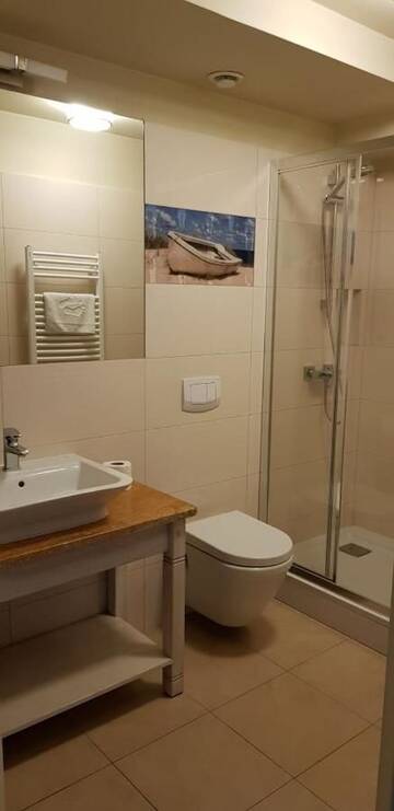 Фото номера Апартаменты с 1 спальней и балконом Отель Hotel Krakus г. Стегна 8